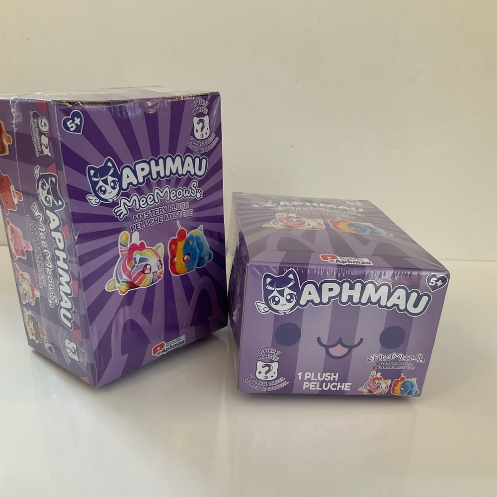 Brand New Aphmau MeeMeows Carnival Treats Blind Boxes